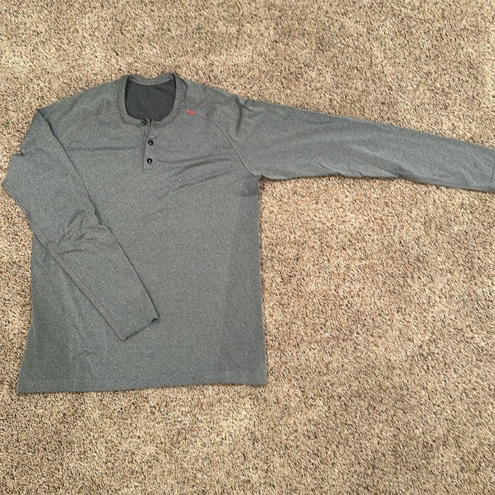 Men’s lululemon Henley
